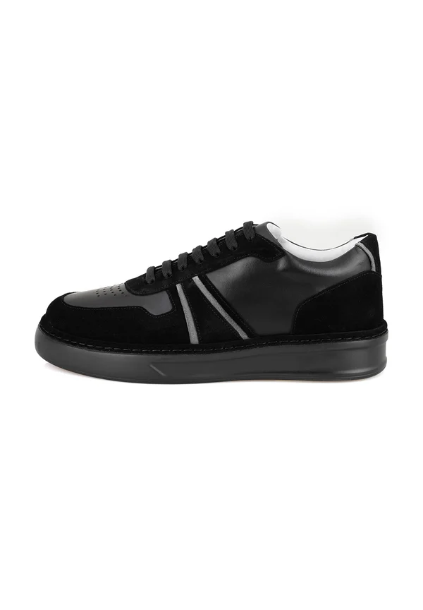 Sneaker low - black