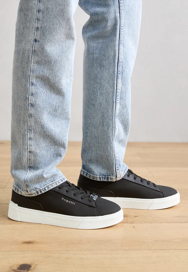 Sneaker low - black