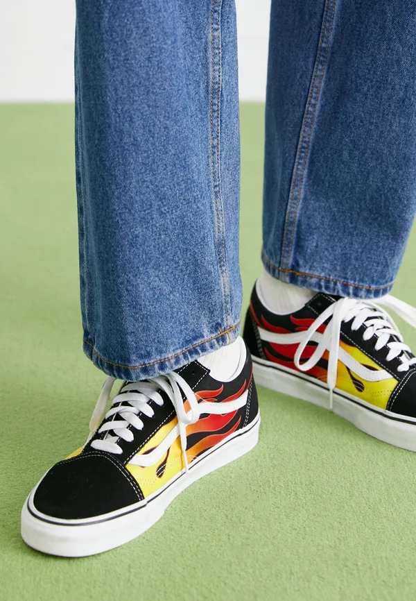 Sneaker low - black/true white