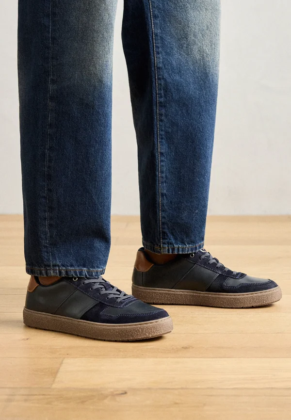 Sneaker low - dark blue