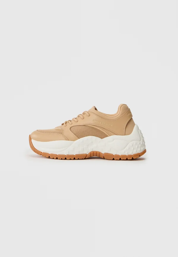 Sneaker low - desert breeze