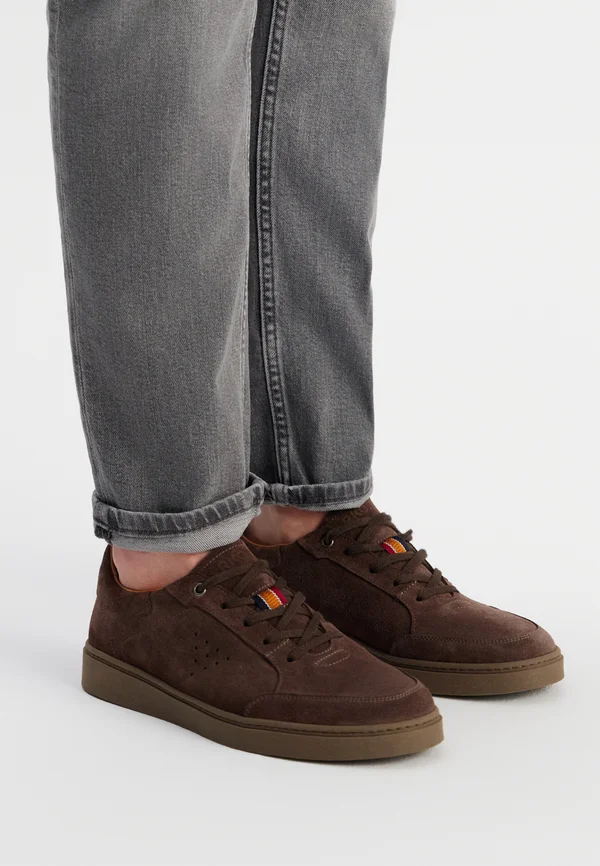 Sneaker low - k szary fc