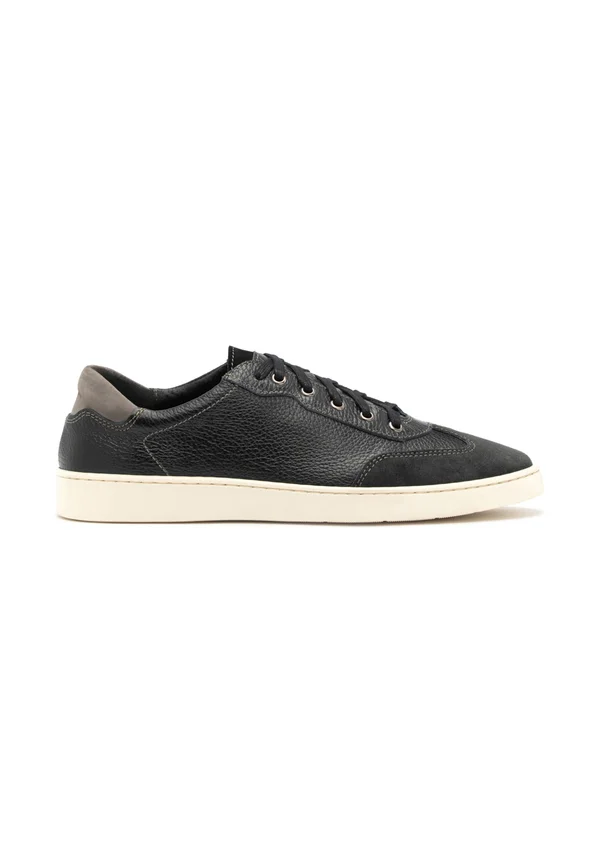 Sneaker low - n czarny ax
