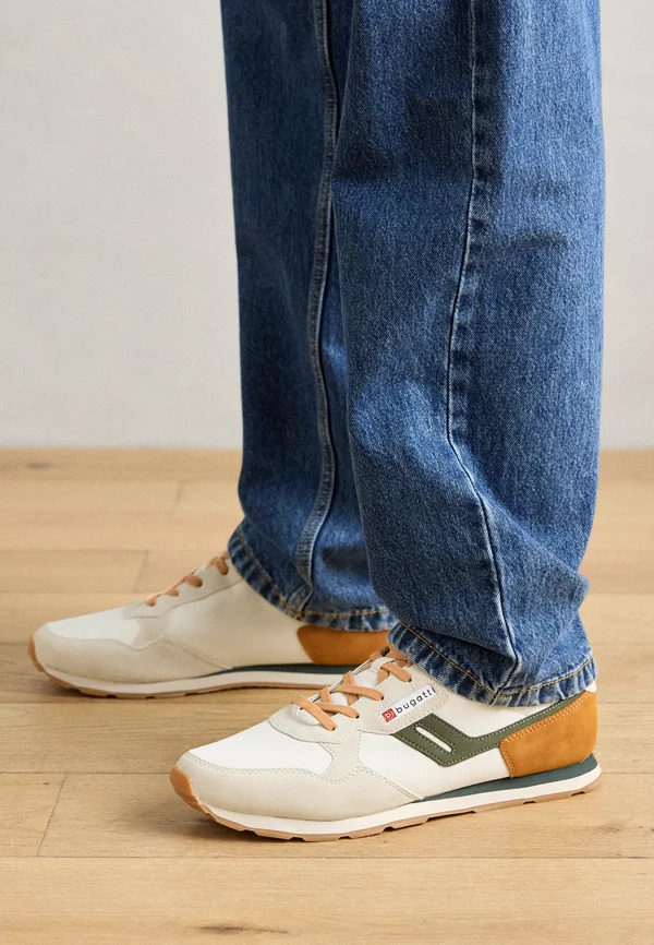 Sneaker low - off white