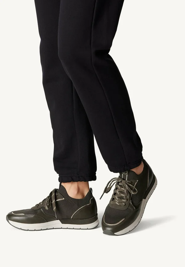 Sneaker low - olive
