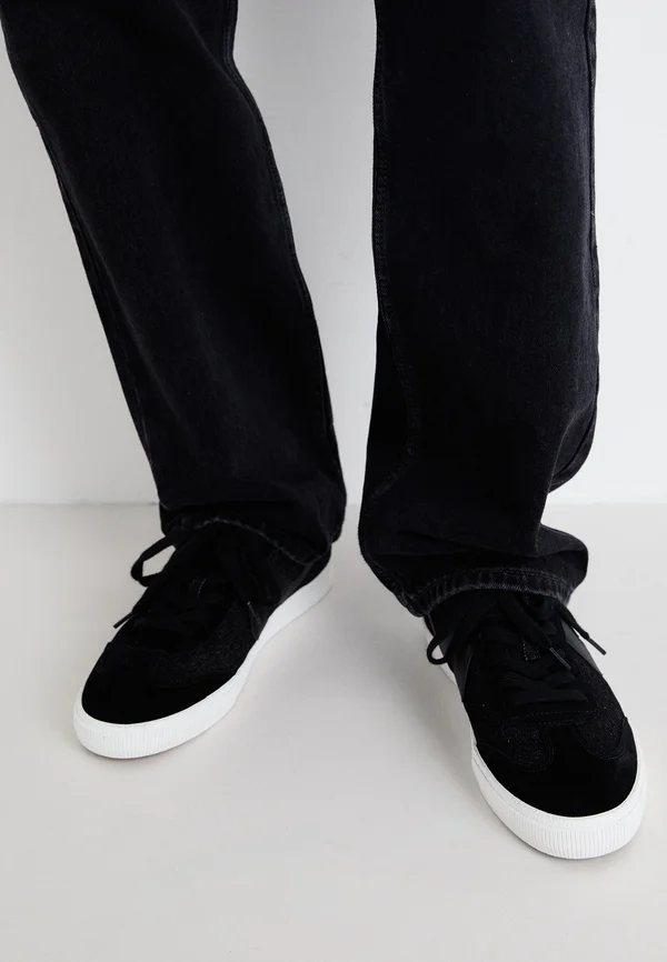 Sneaker low - regular black