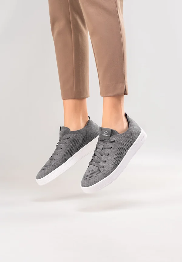 Sneaker low - schiefer