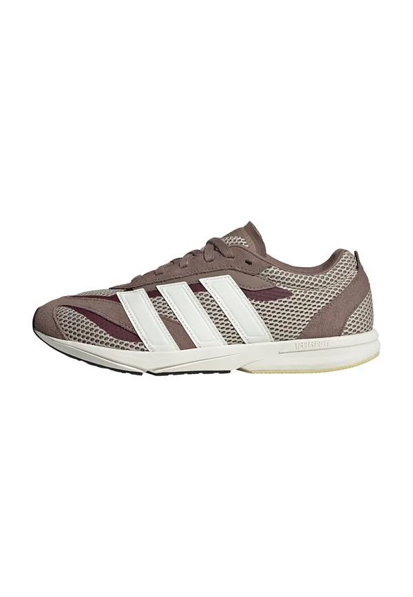 Sneaker low - trace brown   off white   maroon
