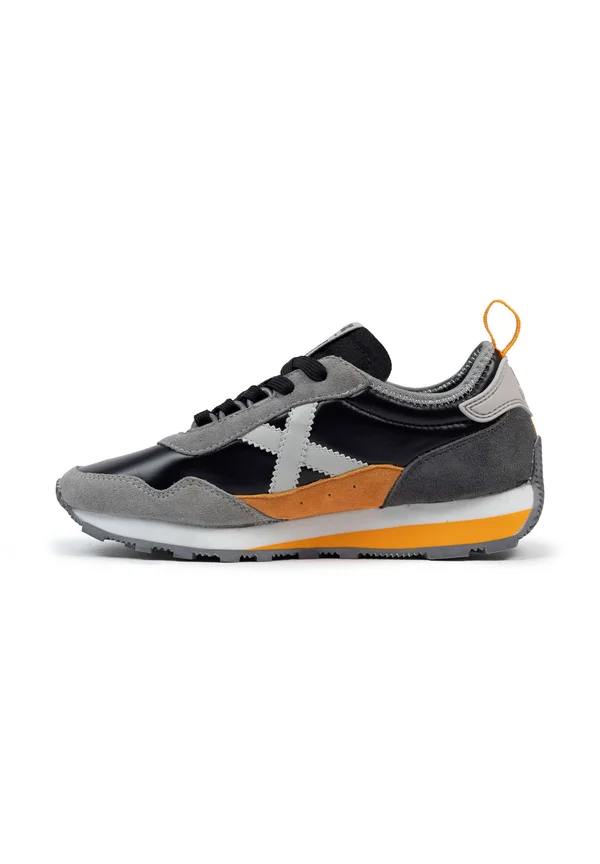 Sneaker low - varnish black