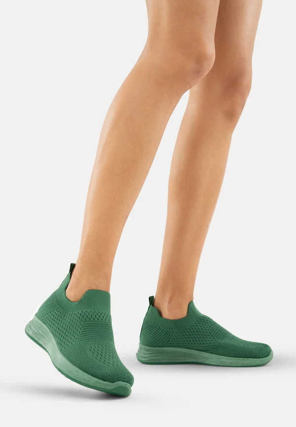 SNEAKER  - Sneaker low - grün