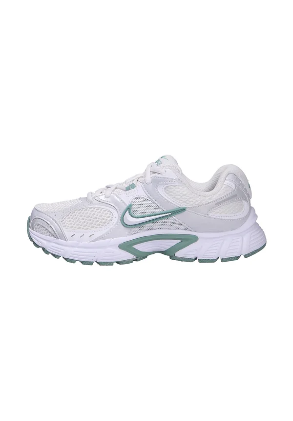 SNEAKER V5 RNR - Sneaker low - weiß