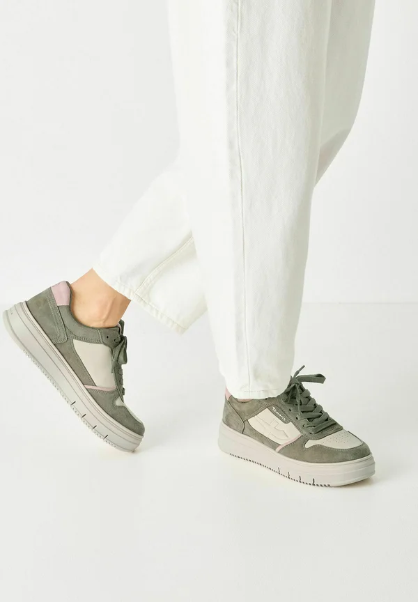 SNEAKERS - Sneaker low - sage comb