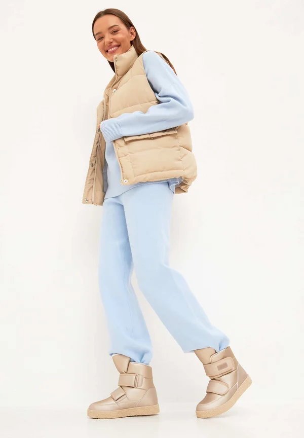 Snowboot/Winterstiefel - beige