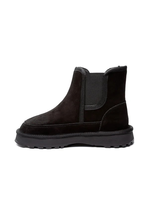 Snowboot/Winterstiefel - black