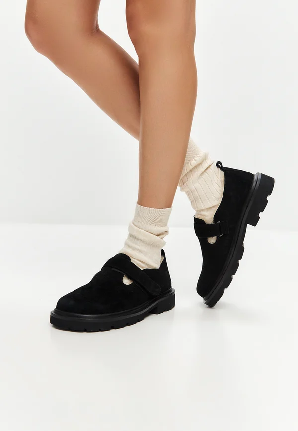 Snowboot/Winterstiefel - black