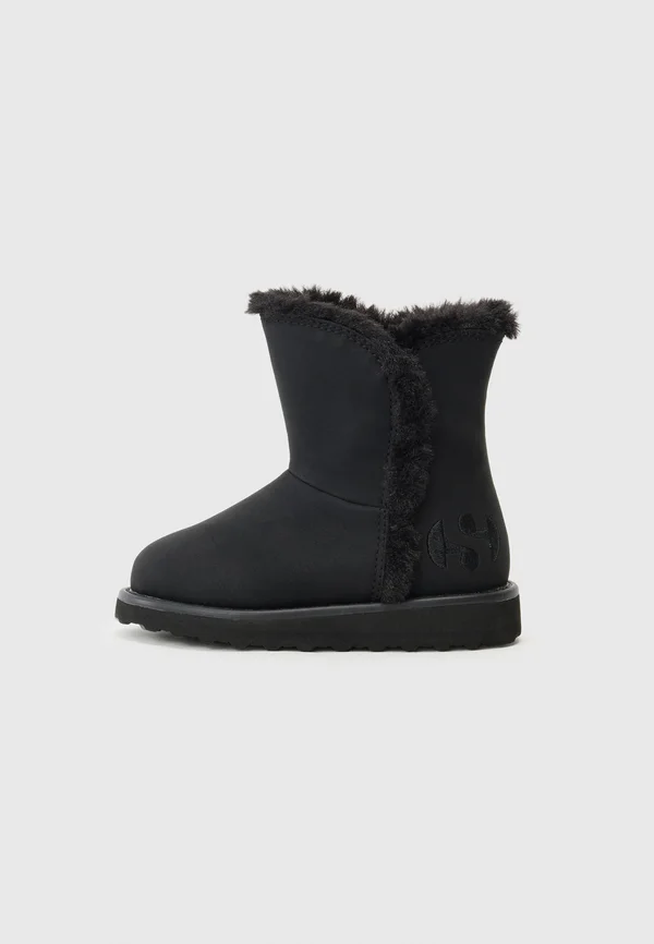 Snowboot/Winterstiefel - total black