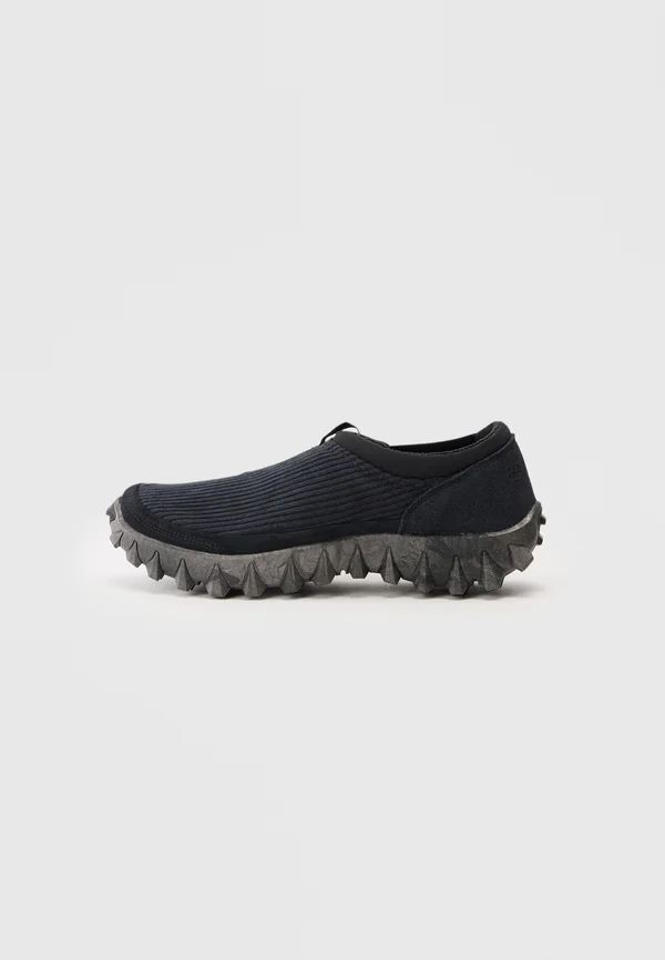 SNOWCLOG CORDUROY UNISEX - Sneaker low - black