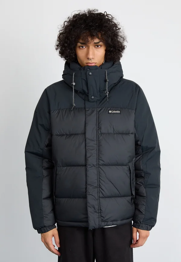 SNOWQUALMIE™ JACKET - Winterjacke - black