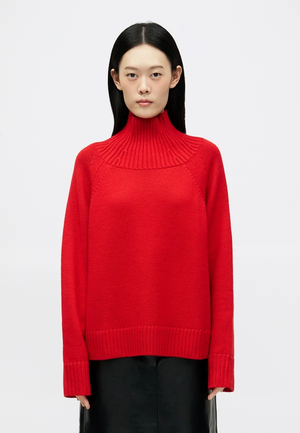 SOLID EASY SWEATER - Strickpullover - crimson