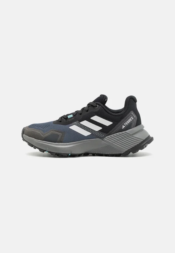 SOULSTRIDE - Laufschuh Trail - core black/crystal white/grey