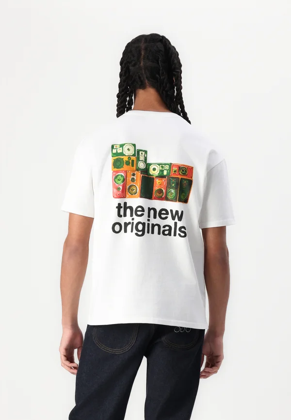 SOUND SYSTEM TEE - T-Shirt print - white alyssum