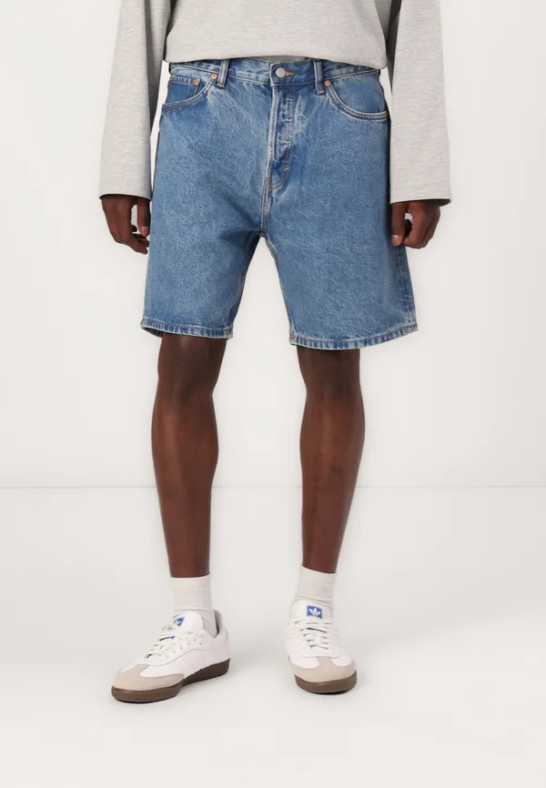 SPACE RELAXED  - Jeans Shorts - blue