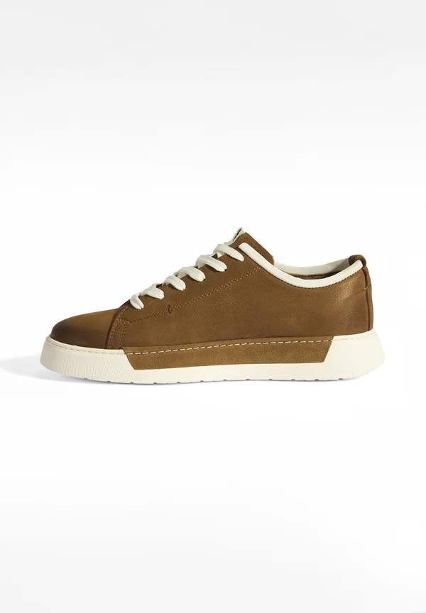 Sportlicher Schnürer - dark brown
