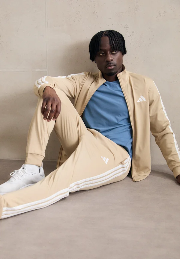 SPORTSWEAR BASIC 3-STRIPES TRICOT TRACK SUIT - Trainingsanzug - magic beige/white
