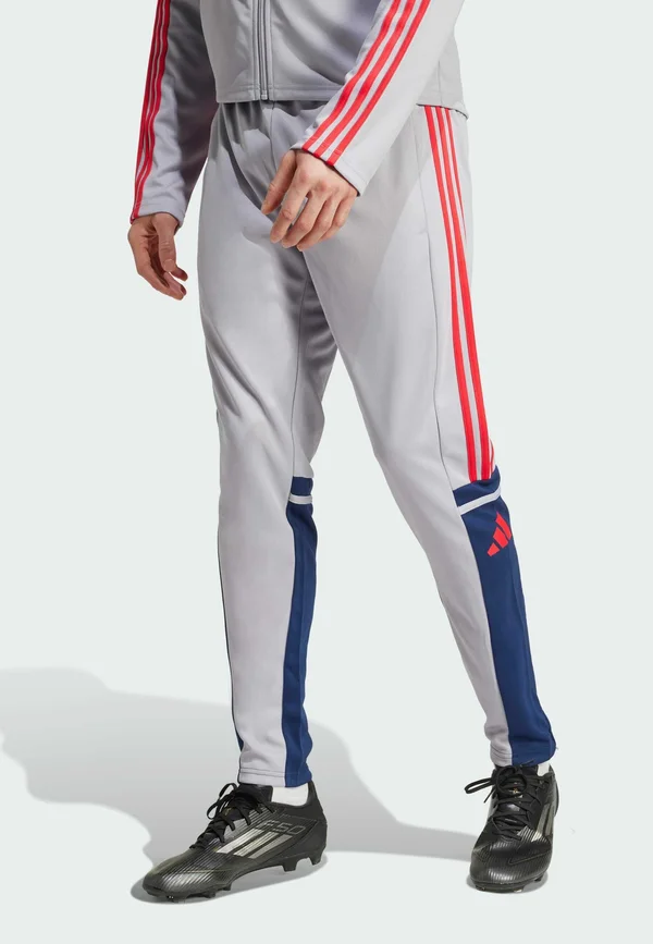 SQUADRA 25 PANTS - Jogginghose - glory grey   team navy blue   pure ruby