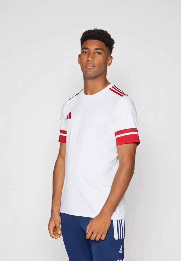 SQUADRA 25 - Sport T-Shirt - white/team power red