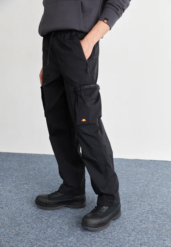 SQUADRON PANT - Cargohose - black