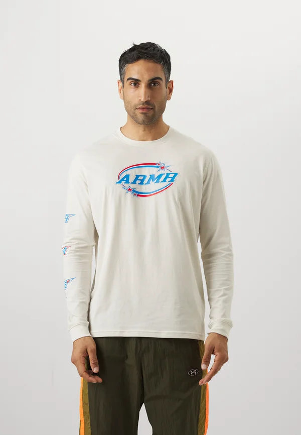 STACKED STARS  - Langarmshirt - stone/red
