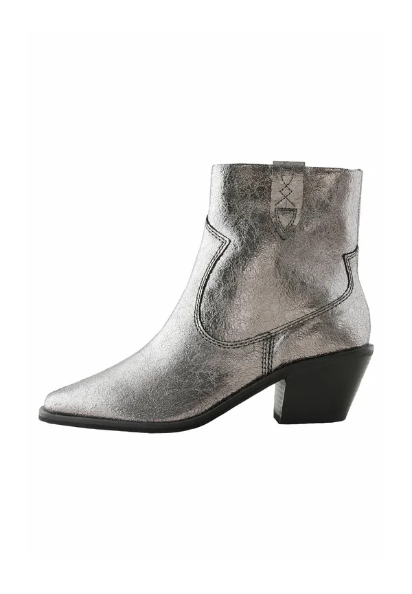 STANDARD WIDE FIT-FOREVER COMFORT BLOCK HEEL - Cowboy-/Bikerstiefelette - metallic silver leather