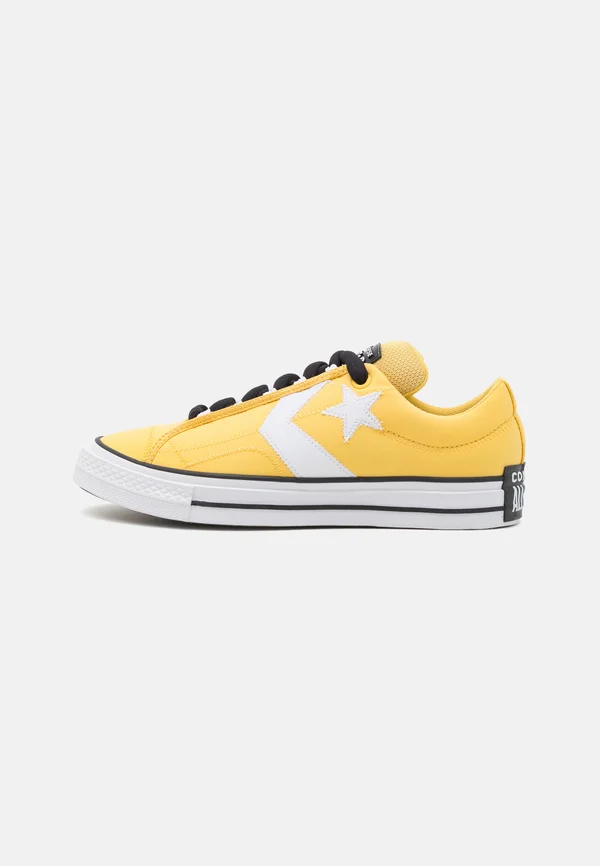 STAR PLAYER PUFF UNISEX - Sneaker low - bananas/white/black