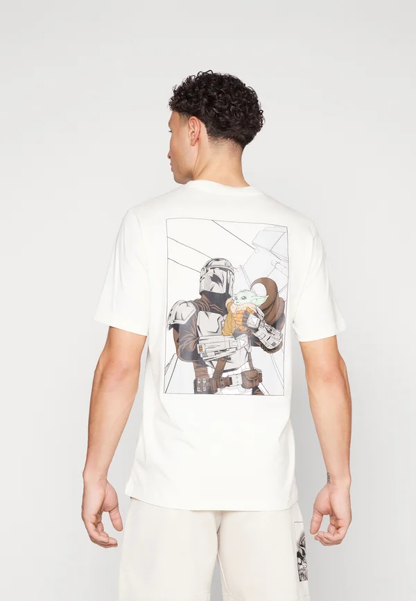 STAR WARS™ THE MANDALORIAN™ REGULAR FIT BACK GRAPHIC - T-Shirt print - off-white