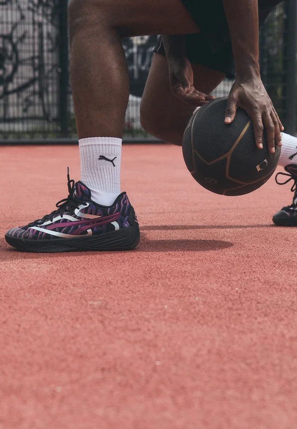 STEWIE 2 CHERRY ON TOP - Basketballschuh - mauved out/magenta gleam