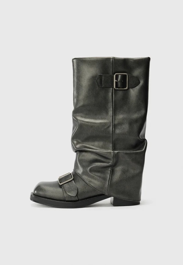 Stiefel - brushed grey