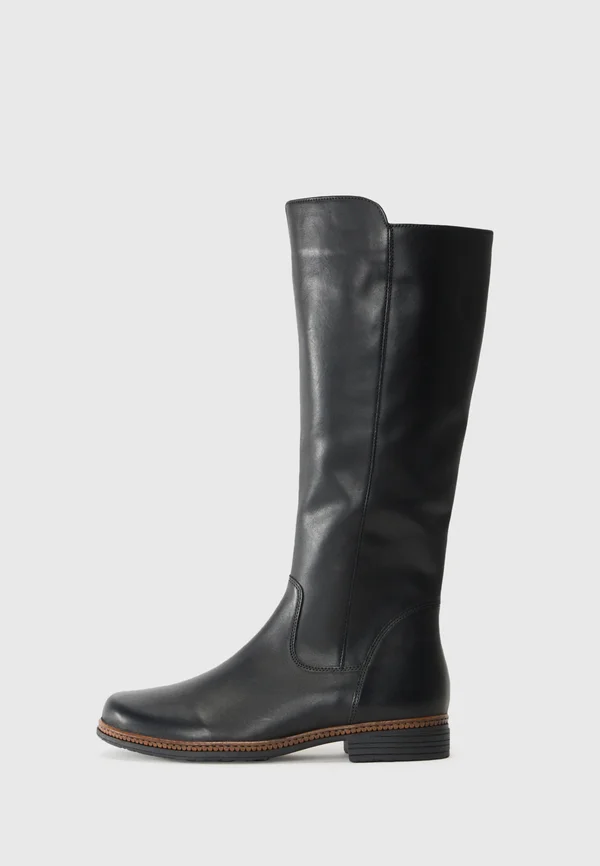 Stiefel - schwarz