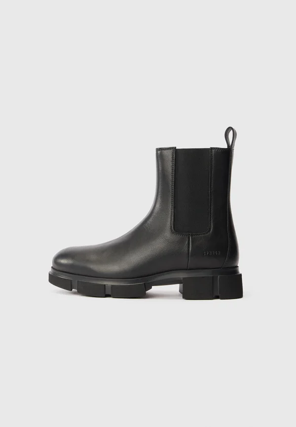 Stiefelette - black