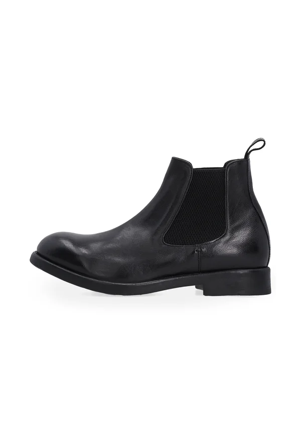 Stiefelette - black
