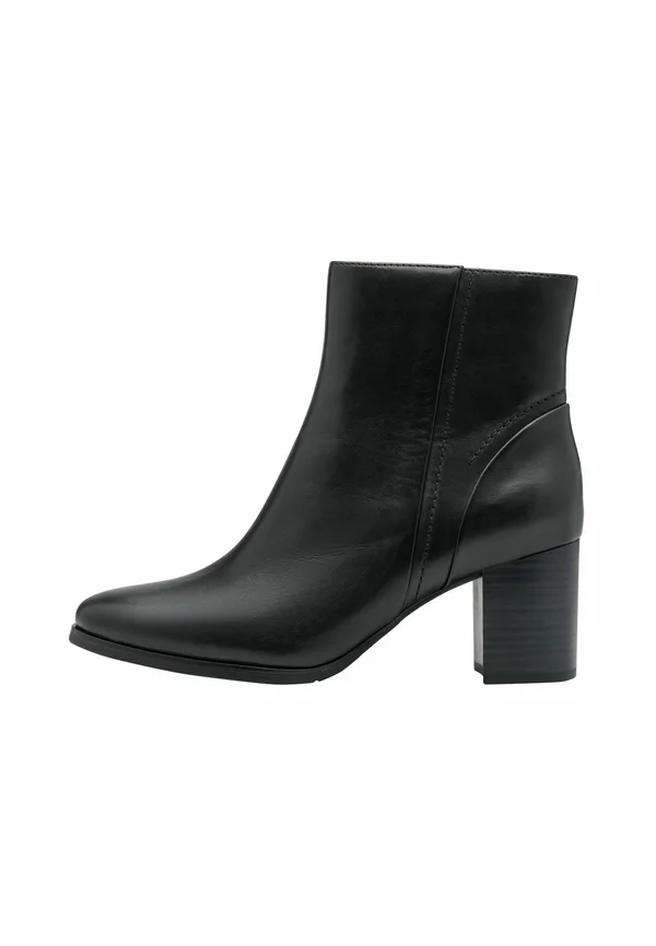 Stiefelette - black