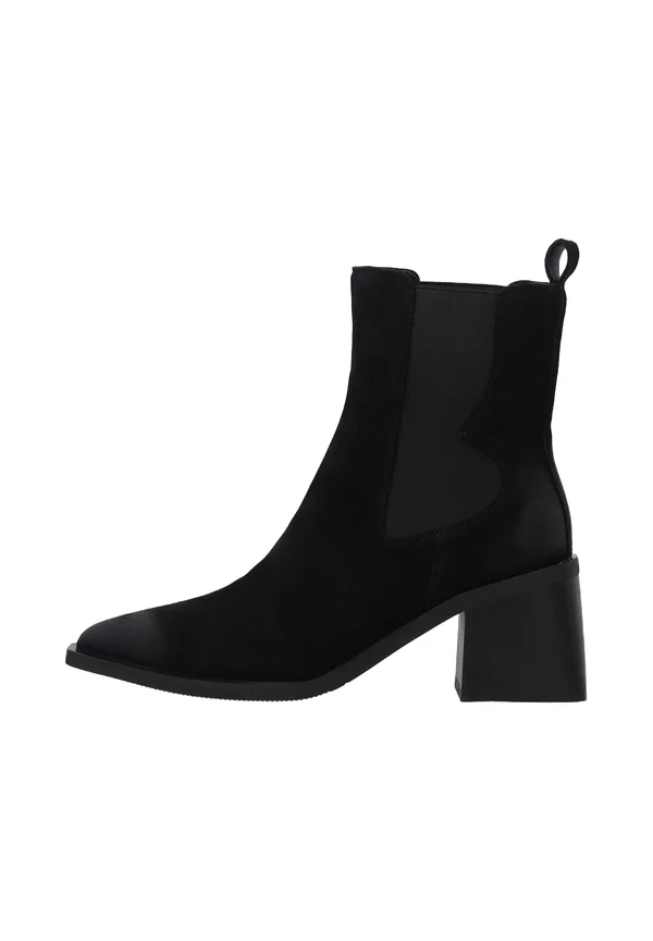 Stiefelette - black