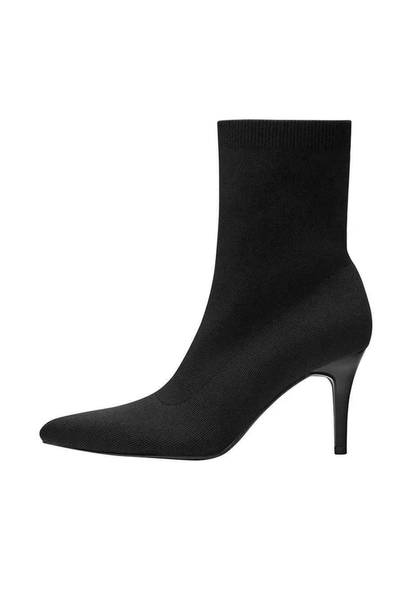 Stiefelette - black