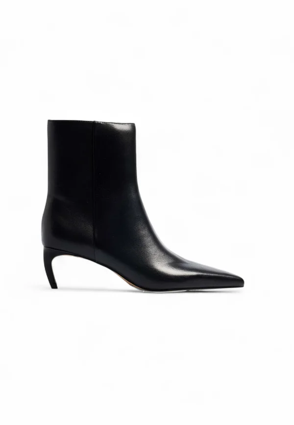 Stiefelette - black
