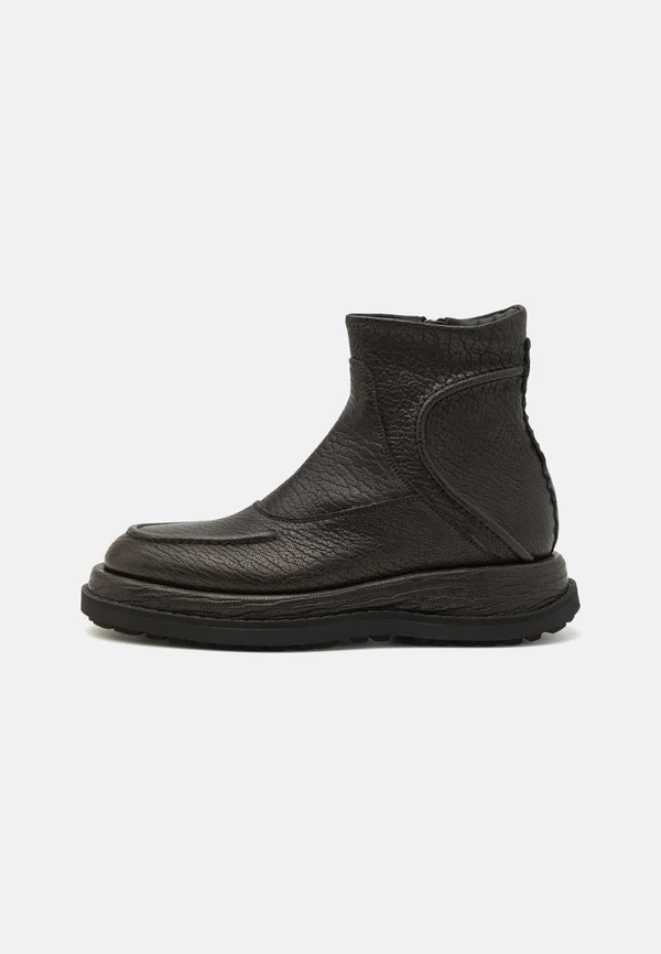 Stiefelette - black