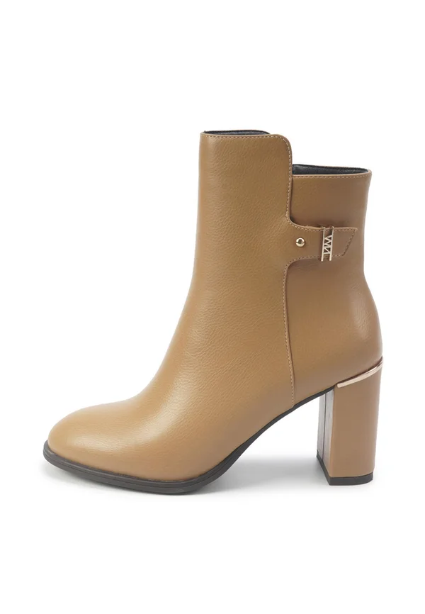 Stiefelette - brown