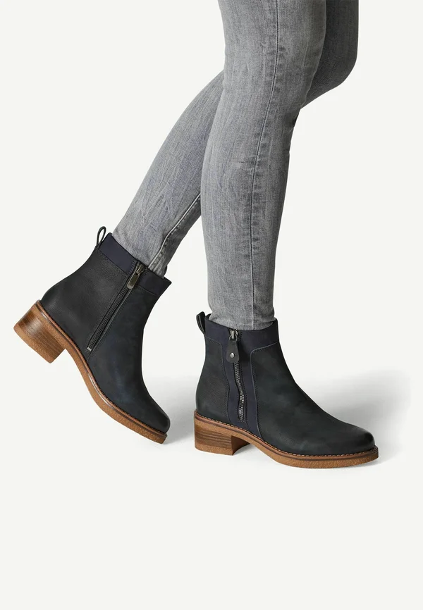 Stiefelette - navy comb