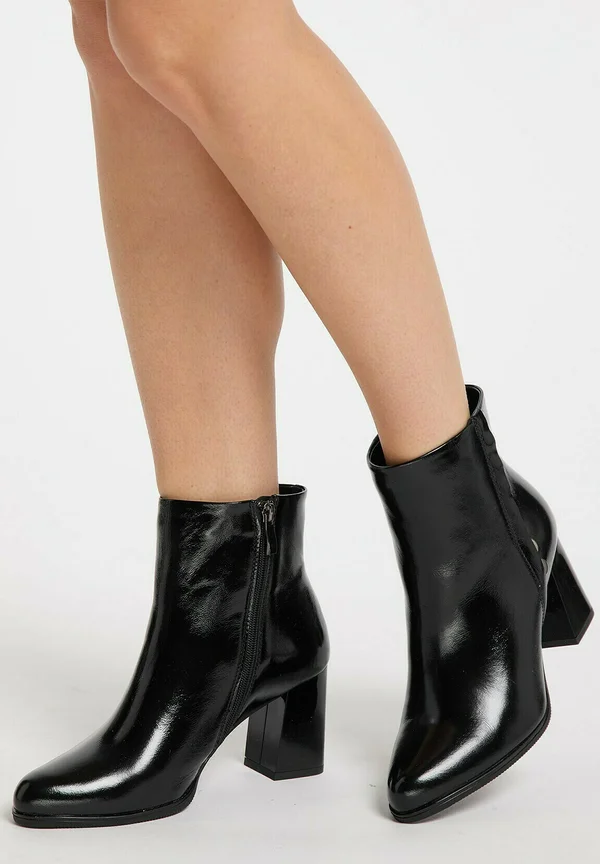 Stiefelette - schwarz