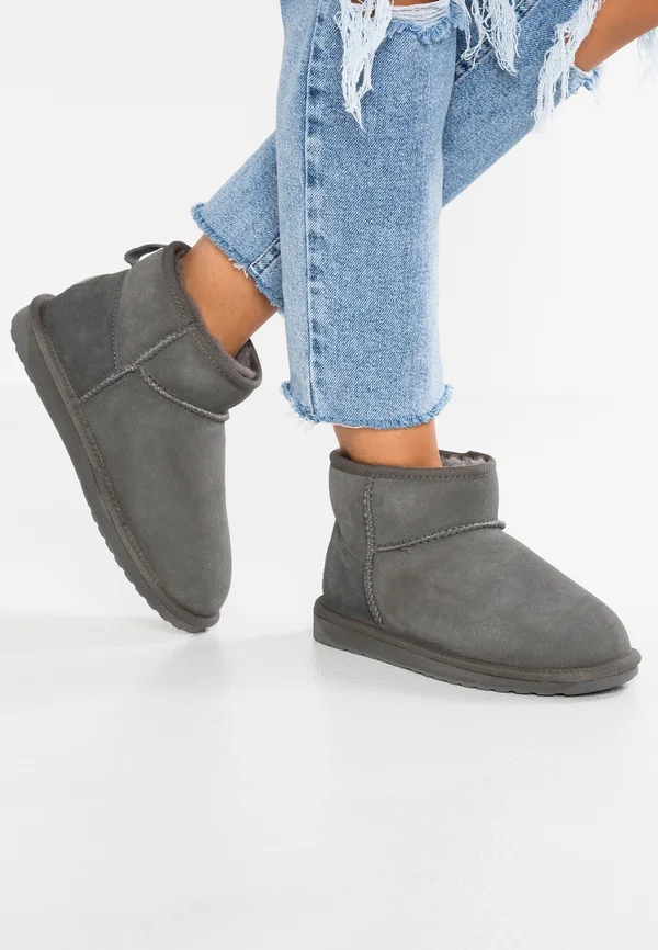 STINGER MICRO - Snowboot/Winterstiefel - charcoal