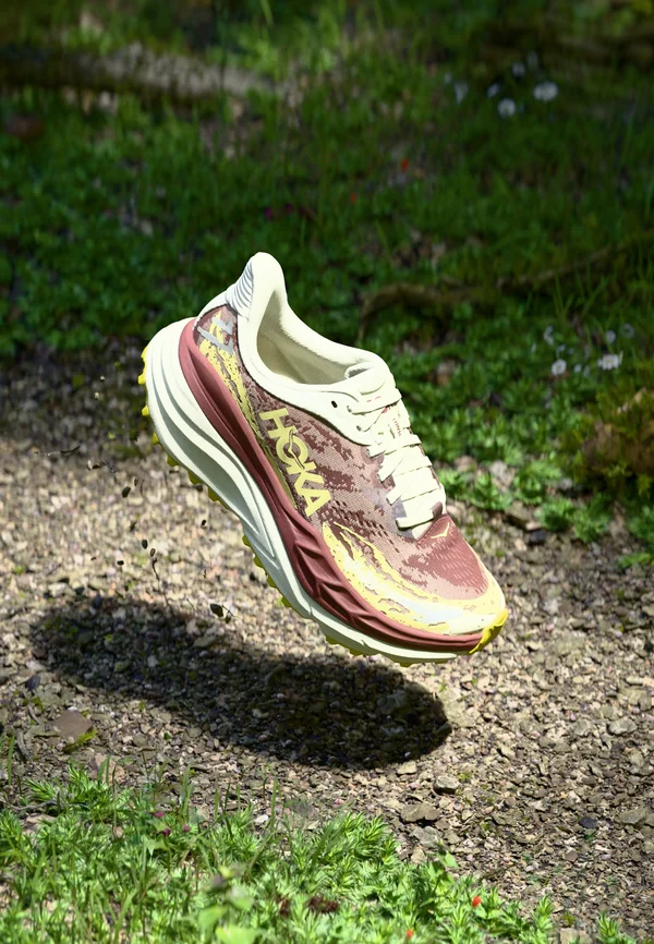 STINSON 7 - Laufschuh Trail - truffle salt/dark cedar
